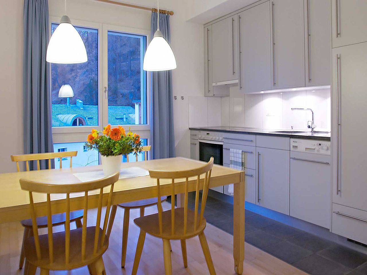 Appartement entier, Residenza Alpenrose 22 – Sunny flat with mountain views in Furtschellas, Segl