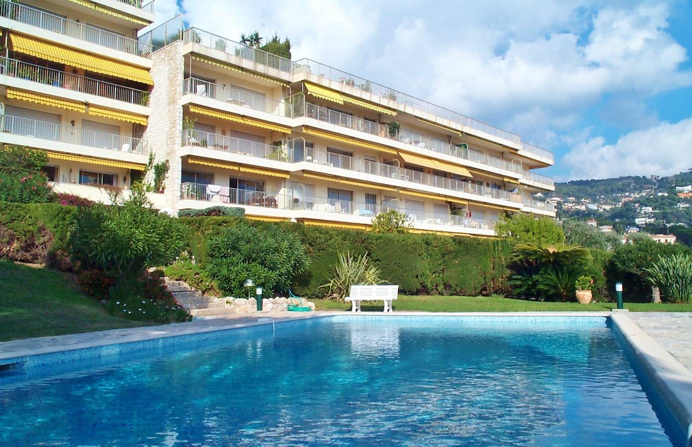 Hel lägenhet, Le California, Magnificent apartment, terrace with swimming pool, sea view by Riviera Holiday Homes in Villefranche-Sur-Mer, Nice Region