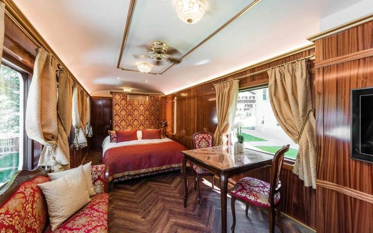 Lodge für 4 Personen, mit Pool und Sauna sowie Ausblick und Garten, mit Haustier in Südtirol - 2