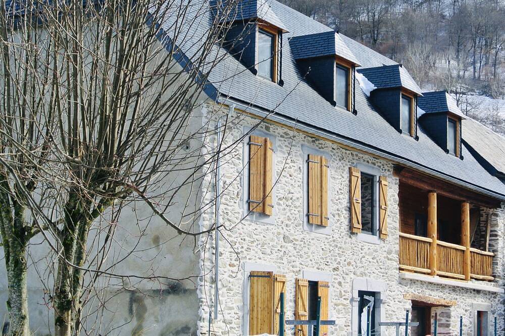 Gite - 16 personnes - 300m2 - Loudenvielle centre in Loudenvielle, Pyrénées