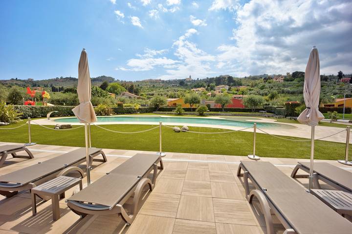 Studio für 4 Personen, mit Garten in Imperia