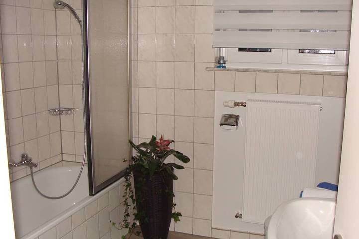 Ganze Wohnung, Nationalpark Eifel 4* Ferienwohnung zum wohlfühlen Natur,wandern,ruhig gelegen in Hellenthal, Rureifel (Nordrhein-westfalen)