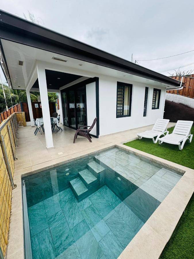 Maison de vacances pour 2 personnes, avec piscine ainsi que vue et jardin