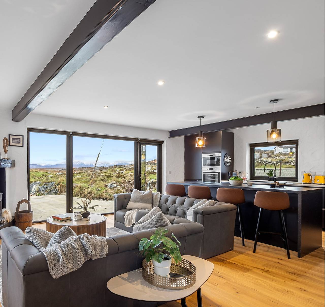 Finca voor 4 personen met uitzicht op het meer in Bunowen Electoral Division, Connemara