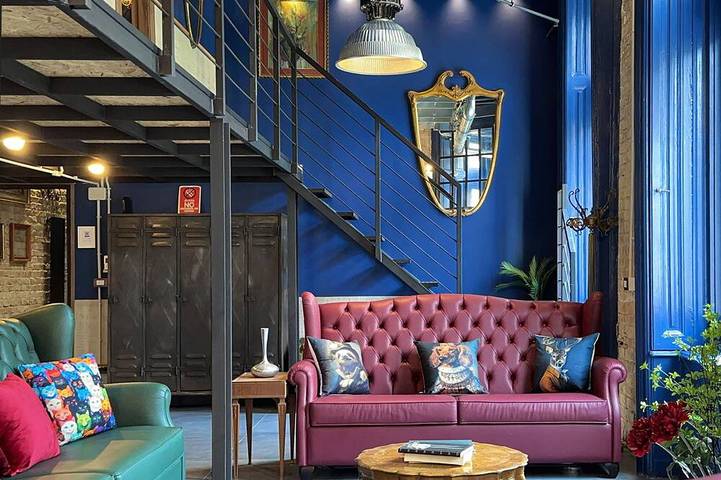 Vacation rental for 21 people in Budapest