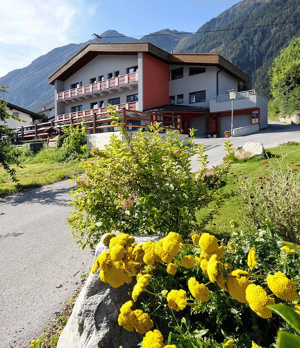 Ganze Ferienwohnung, Appartement Amberg in Sautens, Ötztal