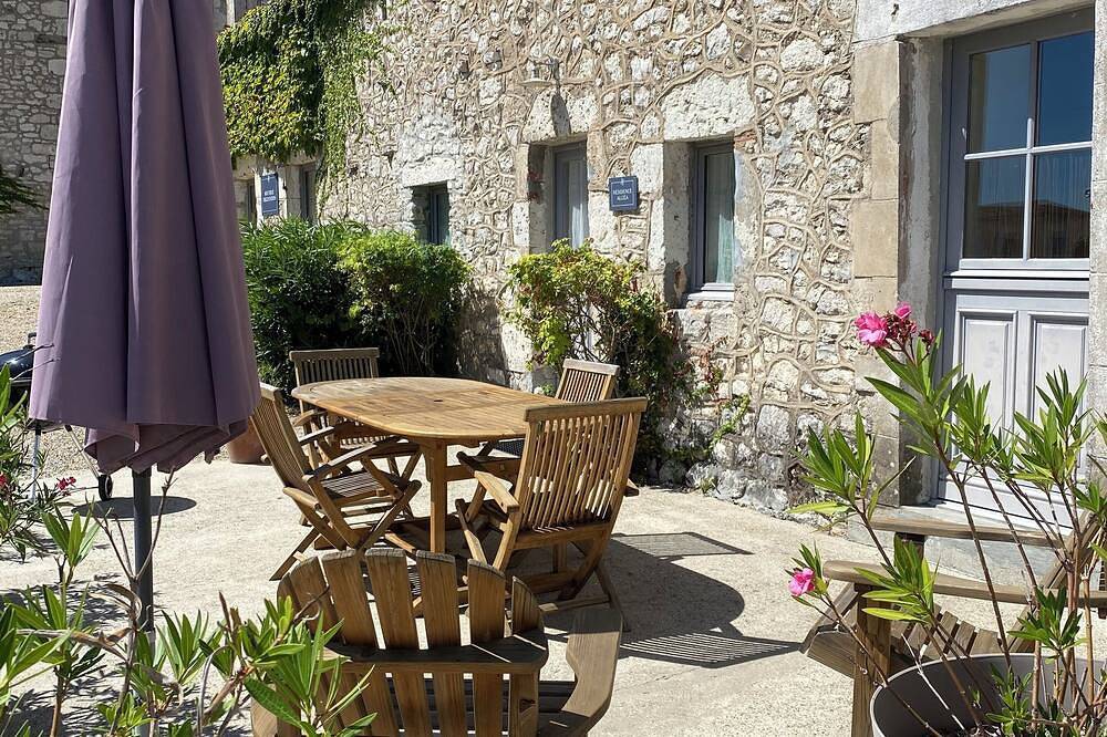 Gite Alcea - Schloss Panisseau in Thénac, Périgord Pourpre