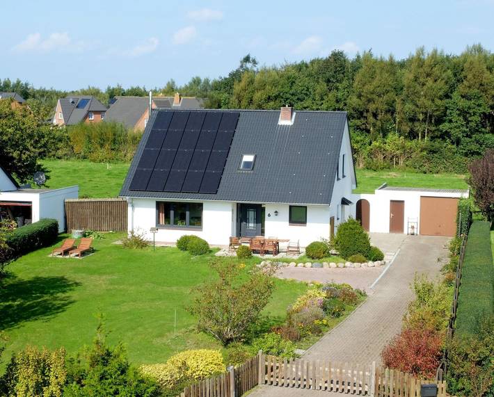 Ferienhaus für 6 Personen, mit Terrasse und Garten in Pellworm - 2