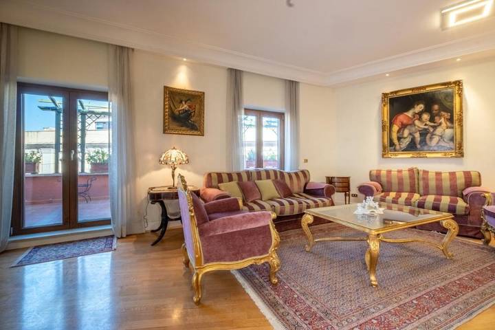 Loft per 8 persone, con terrazza e panorama in Scalinata di Trinità dei Monti