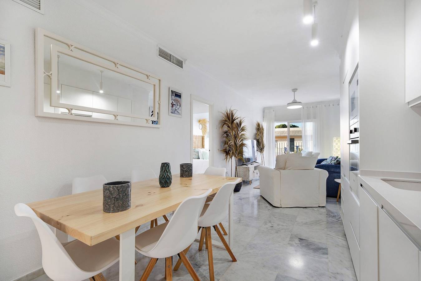 Appartement entier, Appartement de vacances "Terrazas de Doñana b91a" près de la plage avec piscine et Wi-Fi in Sanlúcar de Barrameda, Costa de la Luz