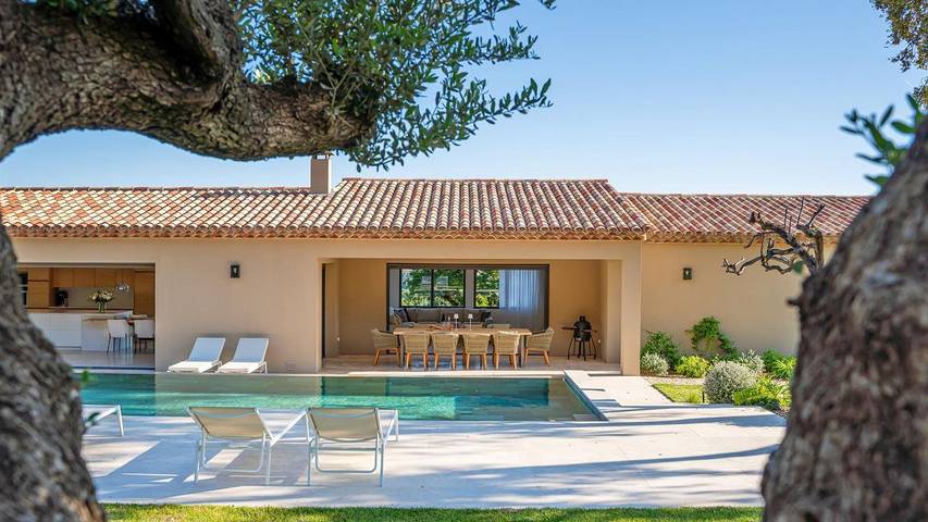 Villa pour 11 personnes, avec piscine et jardin, animaux acceptés à Grimaud