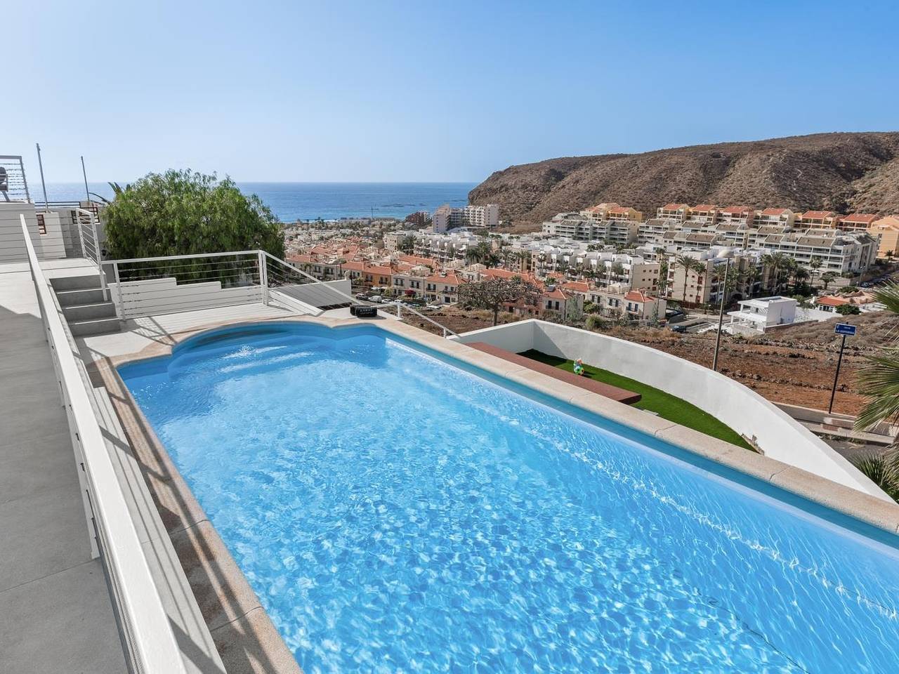 Karat Villa Punta Rasca in Palm-Mar, Arona