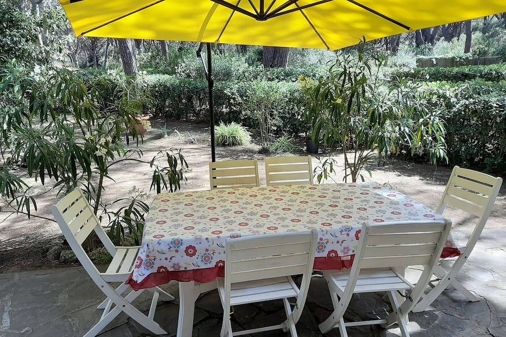 Casa Carla Castiglione della Pescaia Pineta di Roccamare private beach in Castiglione della Pescaia, Grosseto Provinz