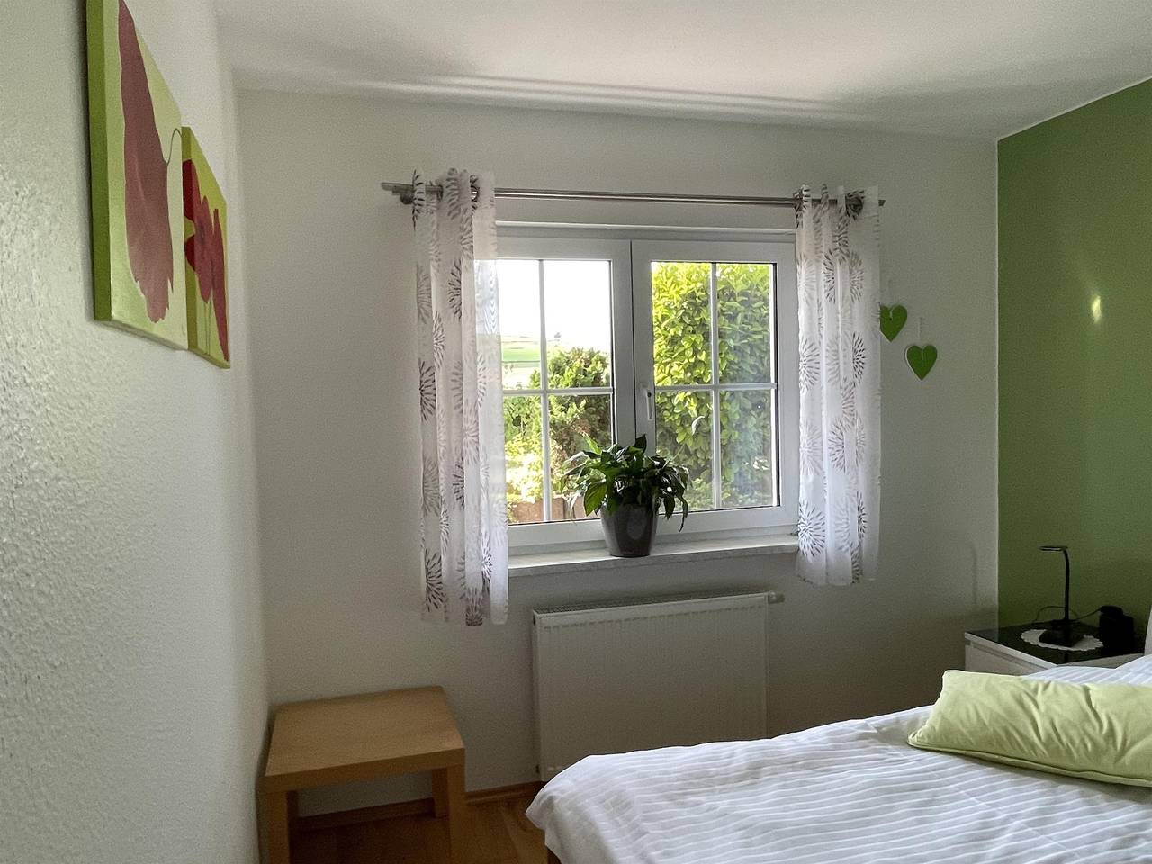 Ganze Ferienwohnung, 2-Bett-Ferienwohnung Dusche/Wc, 1 Schlafraum in Welschbillig, Landkreis Trier-Saarburg