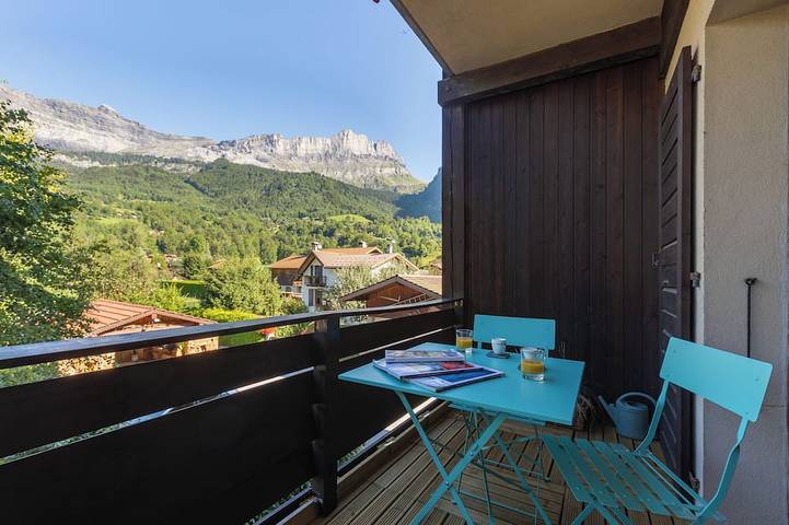 Gîte pour 4 personnes, avec balcon à Servoz