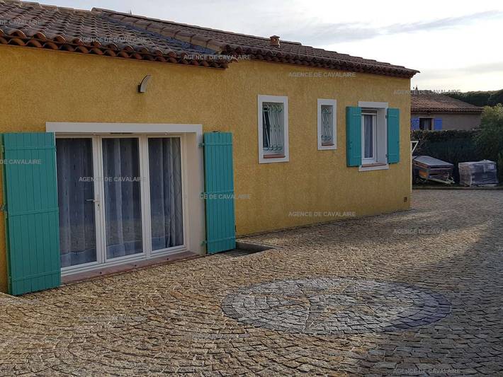 Appartement entier, T3 climatisé avec jardin à 200 m de la plage in Cavalaire-sur-Mer, Côte méditerranéenne (France)