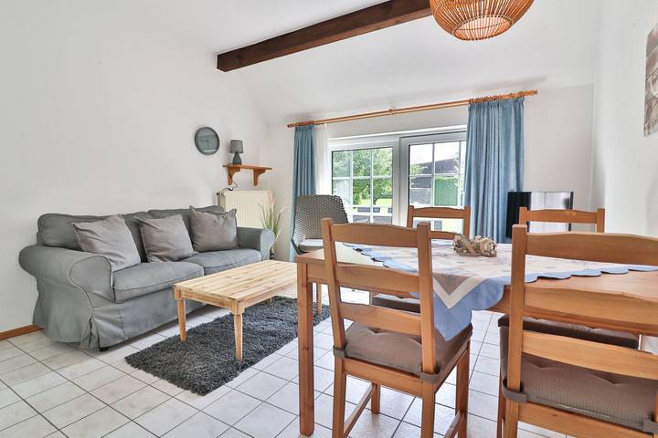 Ganze Wohnung, Friesenhof - Wohnung B (Weener) in Weener, Landkreis Leer