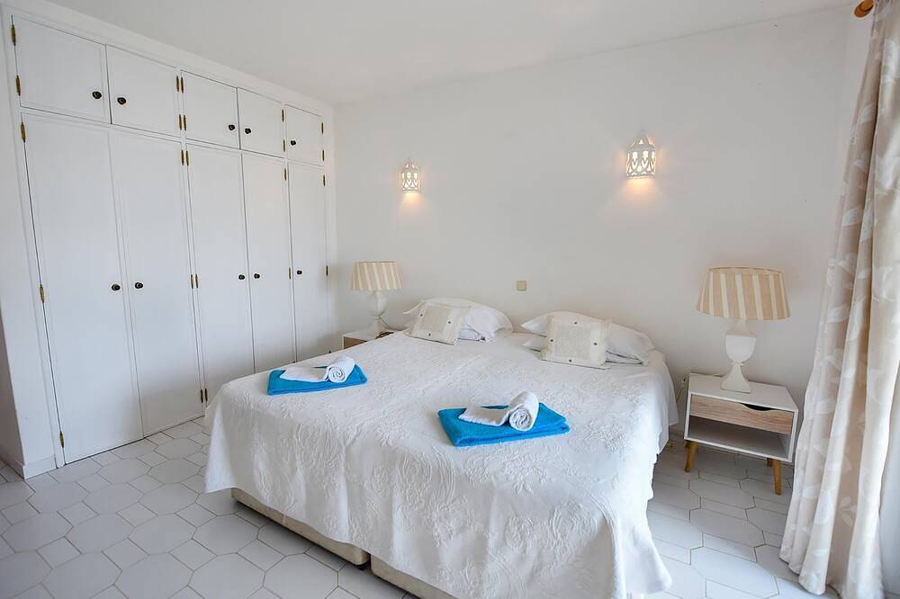 Ganze Wohnung, Apt. Casa Lowen in São Sebastião, Lagos