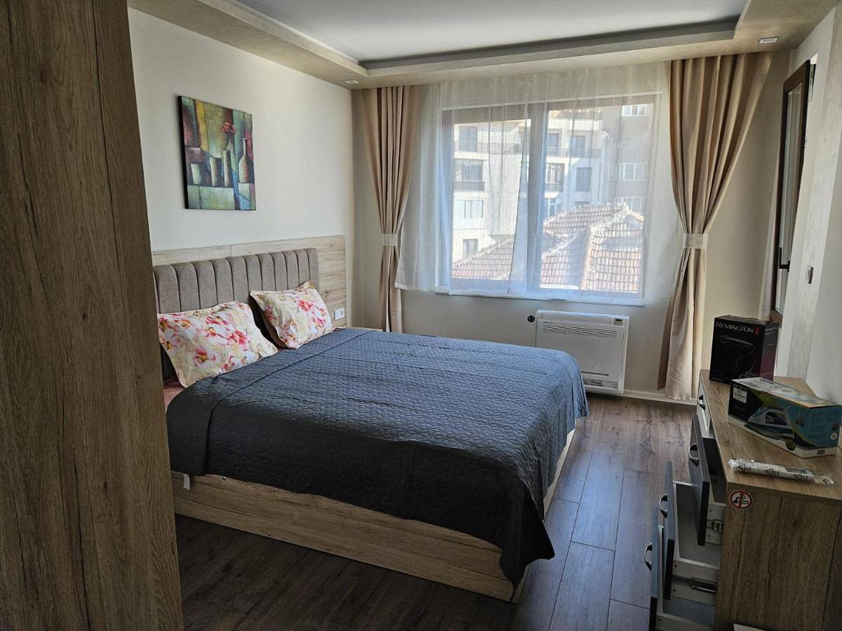 Appartement entier, One-Bedroom Apartment with Balcony in Dobritch, Dobritch (oblast)
