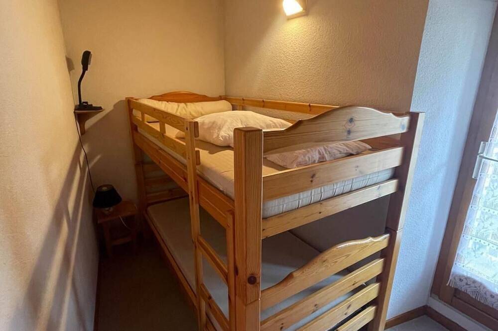 Entire apartment, 100m from resort center, 40m², Arêches-Beaufort in Arêches, Beaufort (Rhône-Alpes)