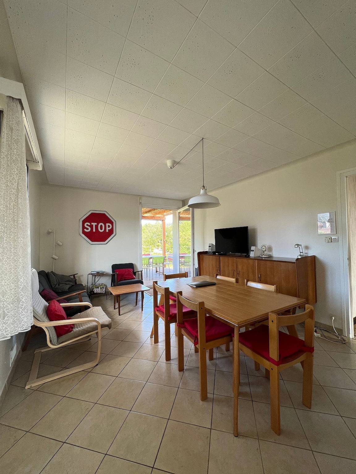 Casa Vacacional 'La Maison Et L'étang De Pêche' con Vistas a la Montaña, Terraza Privada y Wi-Fi in Vagney, Parque natural regional de los Ballons des Vosges