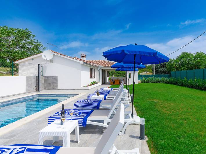 Ferienhaus für 6 Personen, mit Terrasse und Garten, mit Haustier - 1