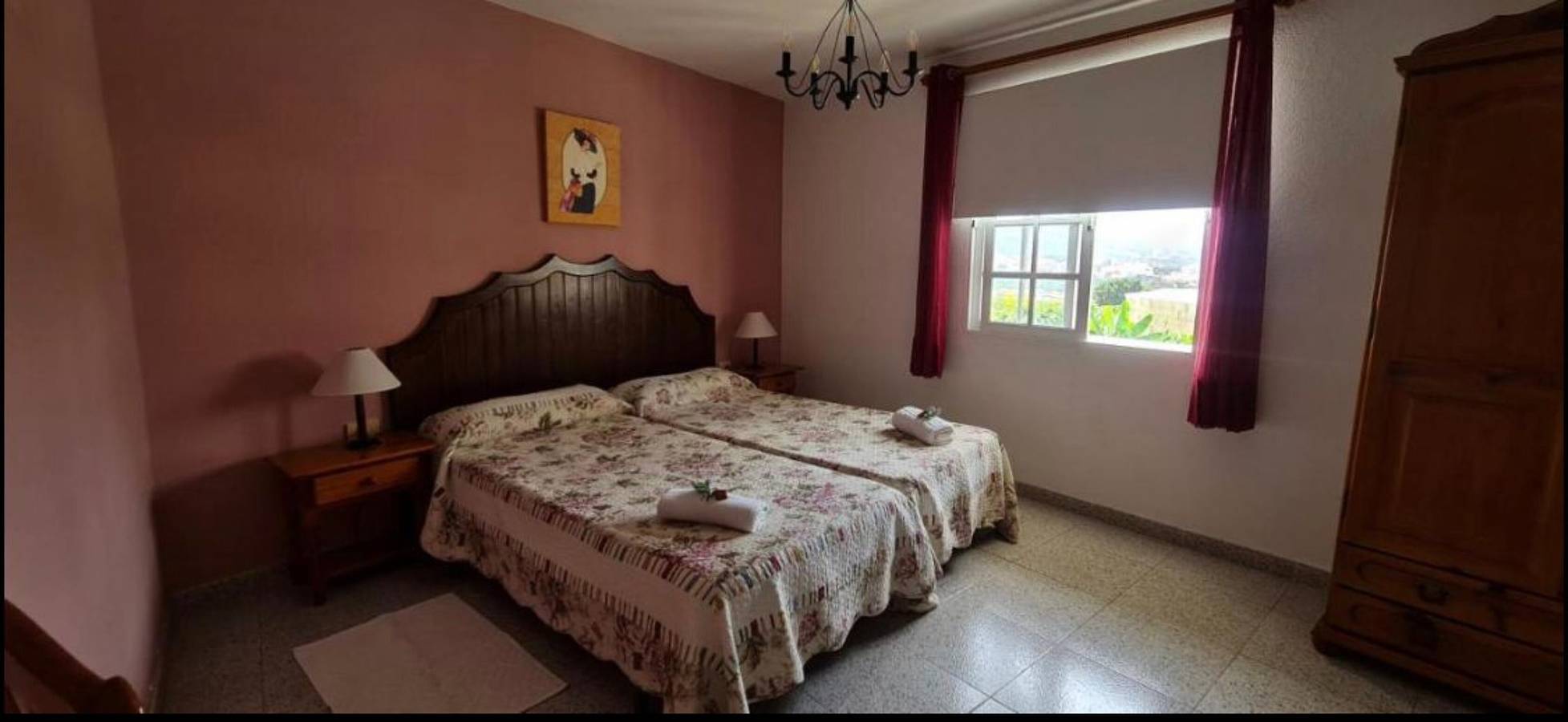 Entire apartment, Apartment 'Apartamento 6' with Shared Pool, Private Terrace and Wi-Fi in Los Llanos, Los Llanos de Aridane