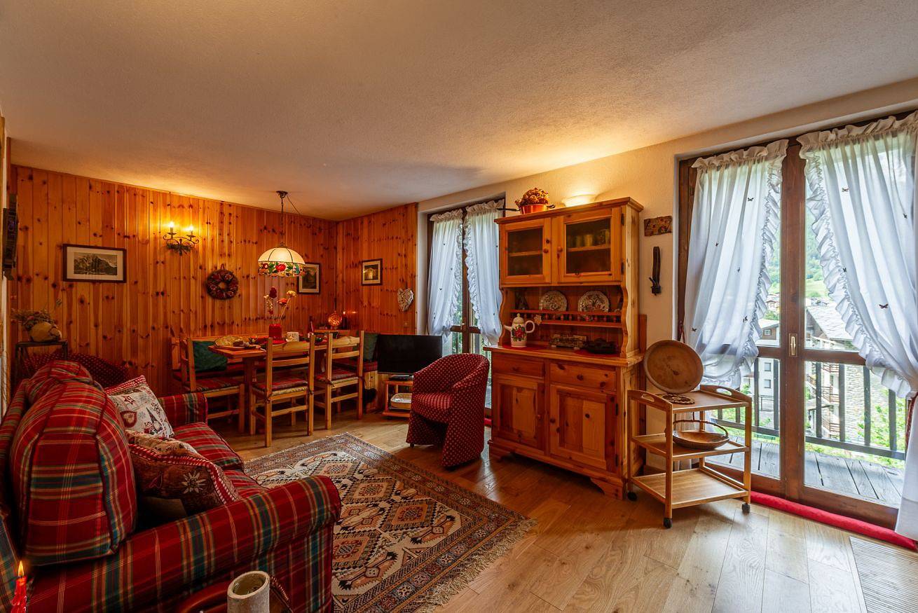 Apartamento entero, 0742 - Maison Claude in Courmayeur, Alpes del Valais