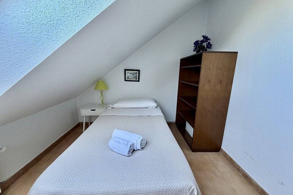 Apartamento entero, La Cometa de Ajo in Ajo, Bareyo