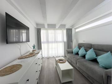 Holiday Rental for 4 People in Playa de Torre del Mar, Vélez-Málaga, Photo 1