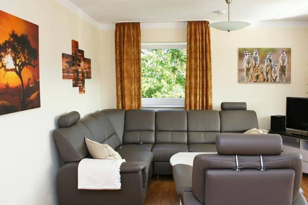 Ganze Wohnung, Trittschennest - Haus am Berg in Bad Dürkheim, Pfälzer Rheinebene