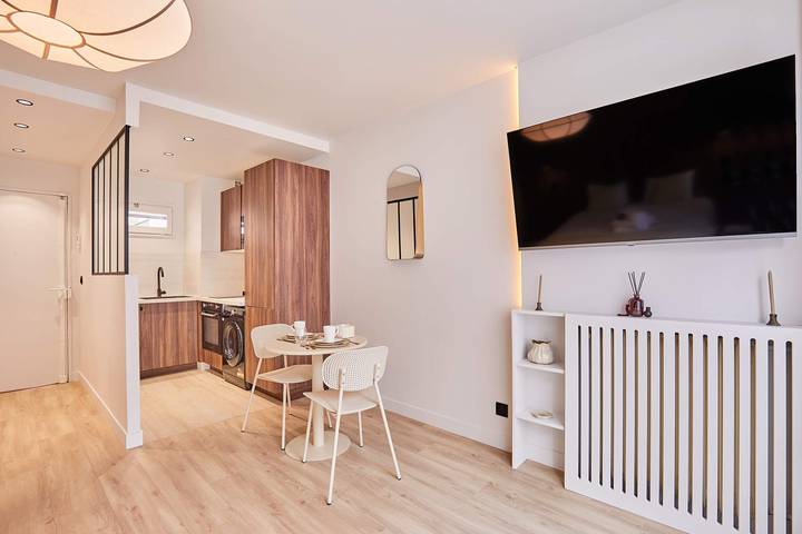 Apartamento vacacional entero, The Parisian Suite / Center of Paris in París, Isla de Francia