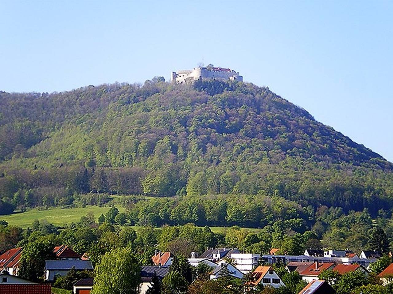 Ganze Ferienwohnung, Ferienwohnung Ganzner - Ferienwohnung Ganzner, 52qm, 1 Schlafzimmer, 1 Wohnzimmer, max. 2 Personen in Beuren, Albsteig Etappe 9