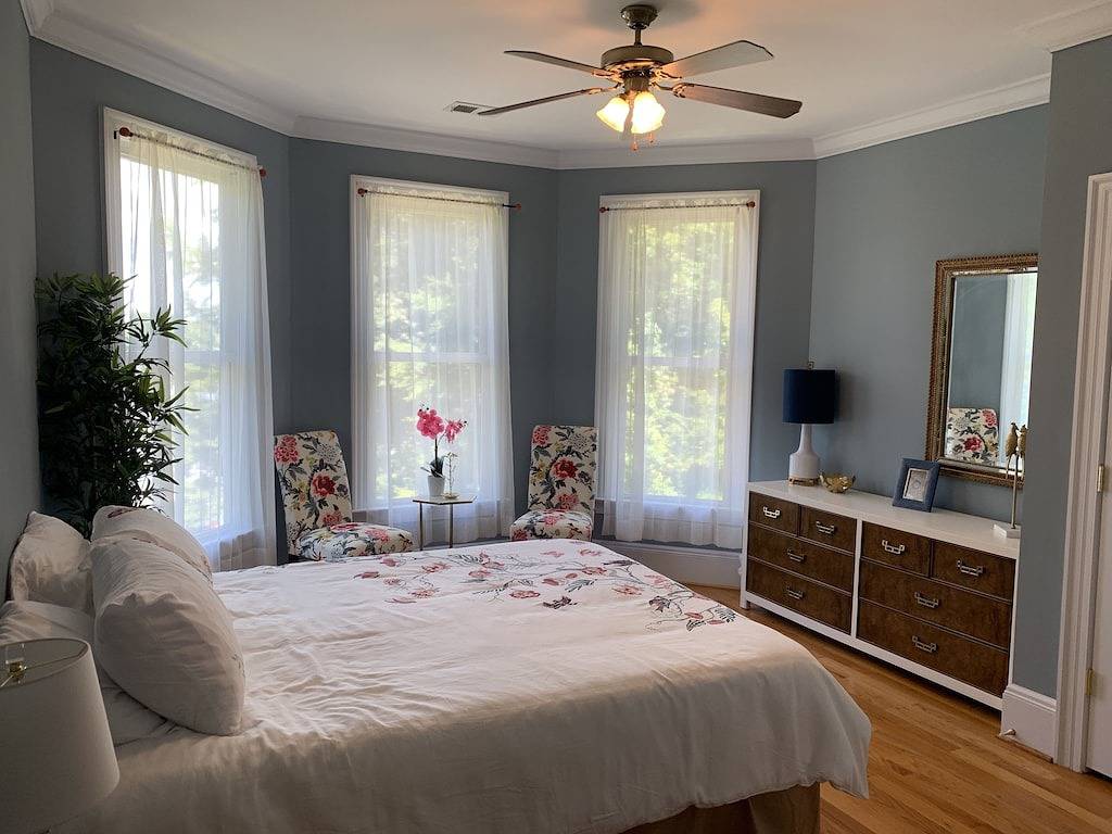 Harpers Hideaway Lake Gaston Retreat in Lake Gaston