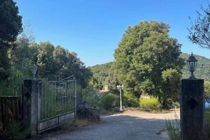Location de vacances pour 7 personnes à Casalabriva