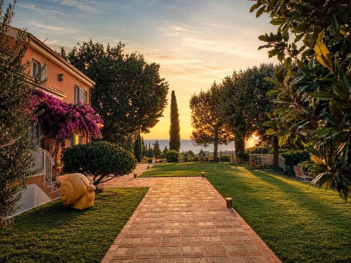 B&b per 4 persone, con Idromassaggio e Terrazza nonché Giardino e Piscina a Civitanova Marche