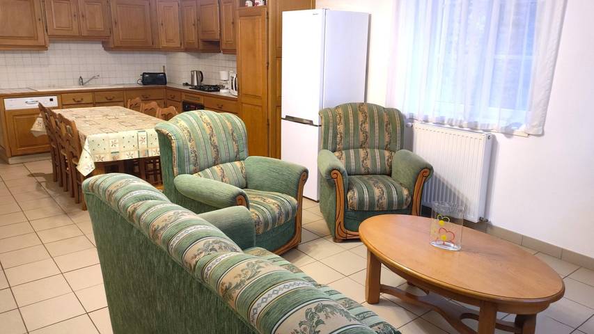 Gîte pour 5 personnes, avec jardin à Douzy - 4