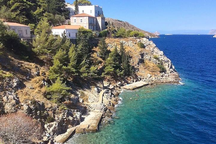 Location de vacances pour 4 personnes, avec Jacuzzi et Terrasse à Hydra