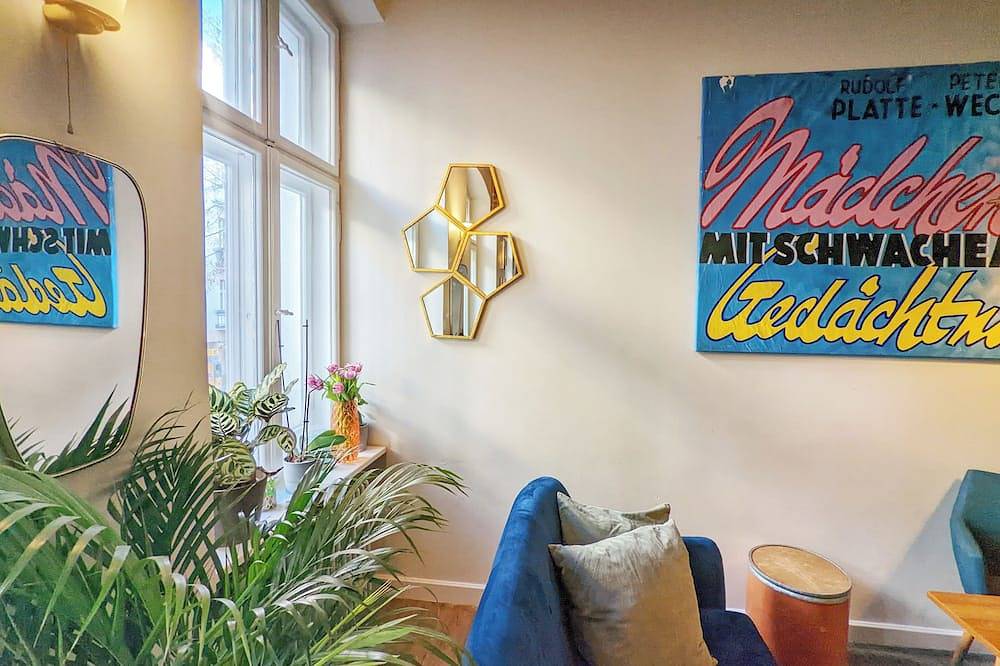 Hel lejlighed, Studio 54 Modern 3 Room Apt in the Heart of Neukölln in Berlin Indre By, Berlin