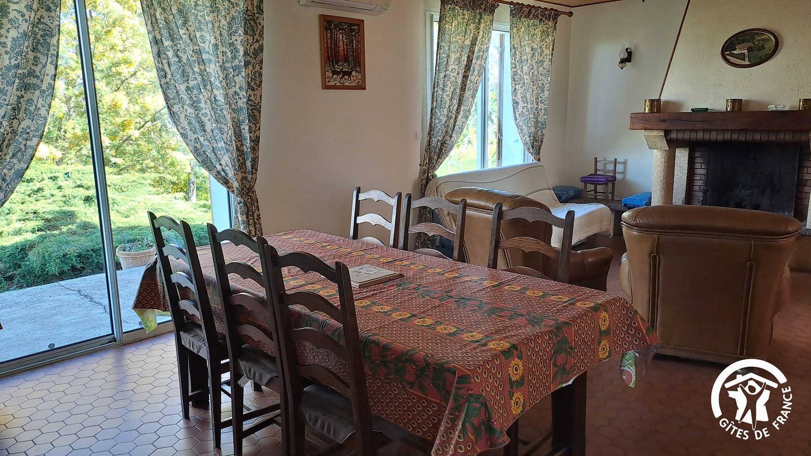 Les Barreaux in Montvalen, Albi region