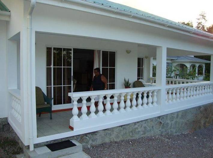 Maison d’hôte pour 2 personnes, avec terrasse, animaux acceptés dans Mahé - 2