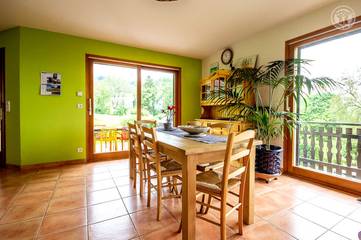 Gîte pour 8 personnes, avec jardin à La Motte-en-Bauges