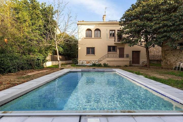 Location de vacances pour 6 personnes, avec Jardin à Estagel