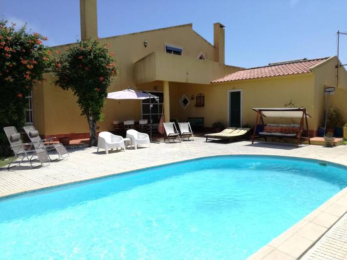 Chalé para 7 pessoas, com Varanda e Jacuzzi e ainda Terraço and Jardim na Costa de Estoril