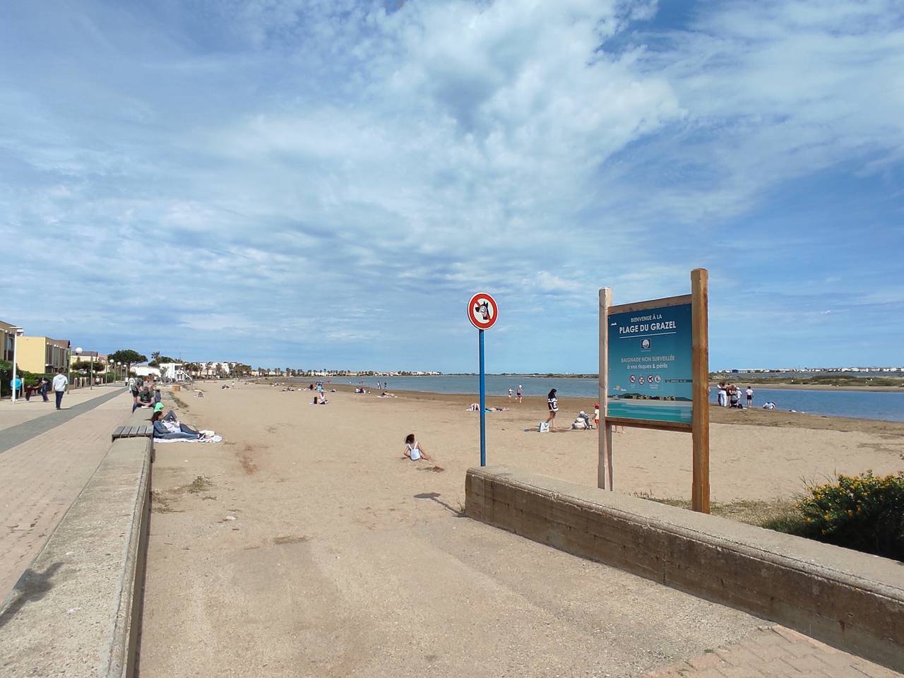 Appartement entier, Gruissan Studio Vue Mer 2/3 Pers à 50m Plage Grazel, Parking Sécurisé in Gruissan (Ville), Gruissan