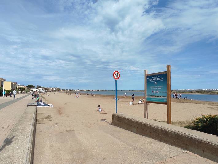 Gîte pour 2 personnes, avec terrasse à Gruissan - 2