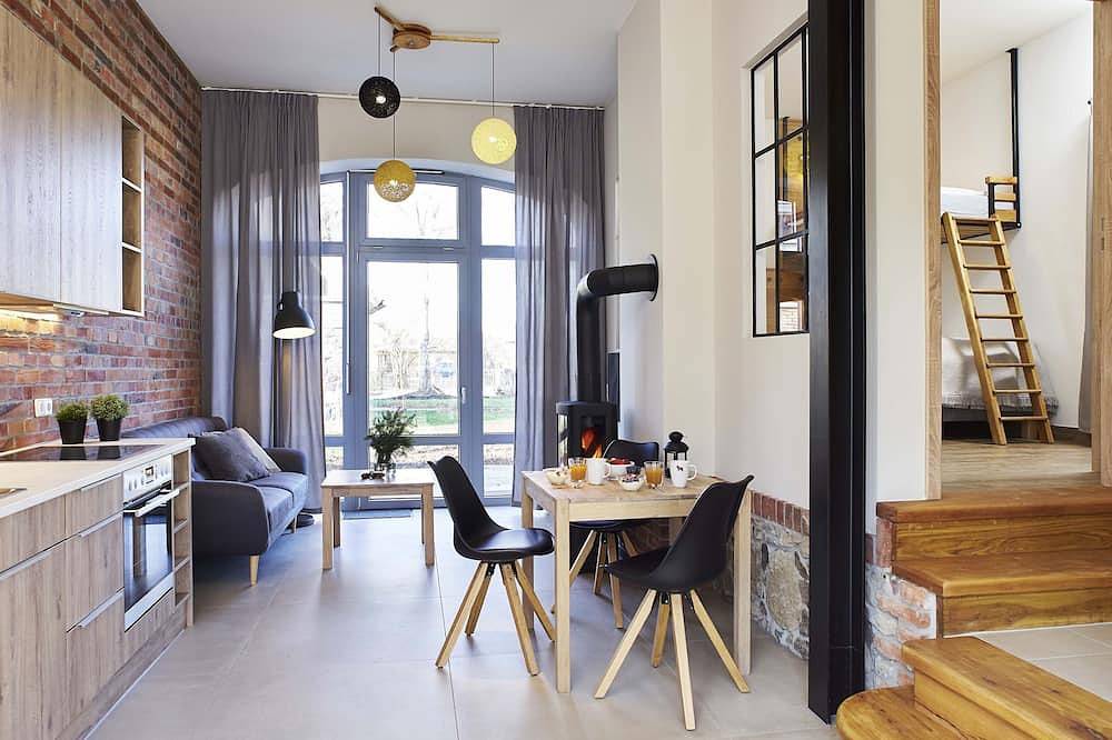 Ganze Wohnung, Tenne mit 36 m²  für 2+1 kleinere Pers., 1 Doppelzimmer mit Hochbett 180x80 cm in Görzig, Rietz-Neuendorf