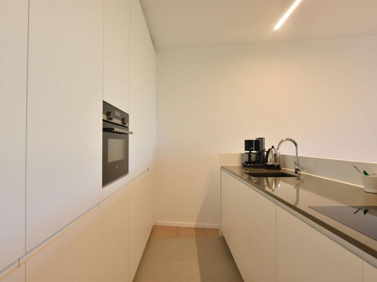 Appartement entier, Luxury apartmenet in De Panne directly by the sea in La Panne, Côte belge