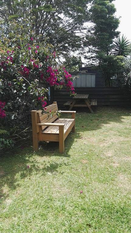 Tui's Rest Whangamata-Dogs Willkommen, geeignet für Familien in Whangamata, Waikato