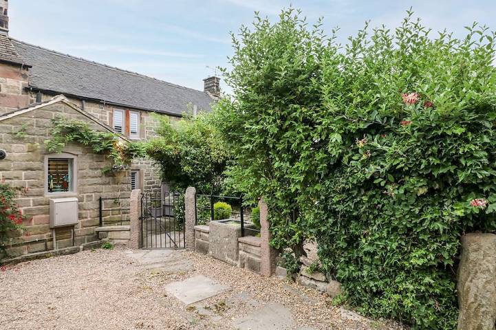 Cottage for 2 people, with garden in Peak District